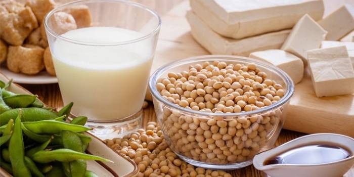 Sữa đậu mầm là một thức uống bổ dưỡng và tốt cho sức khỏe.